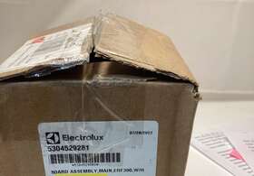5304529281 Electrolux Qty 1 Main Board Assembly Erf300 With H - Fast Shipping