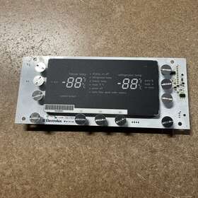 242209710 Frigidaire Genuine Refrigerator Control Board Km1561