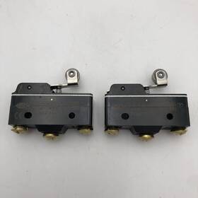 42-1559 Ics Lot Of 2 Used Micro Switch Door Switches Read A