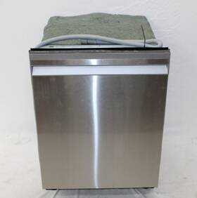 Ns-dwr3ss1 Insignia Top Control Dishwasher With Recessed Handle In Stainless Steel