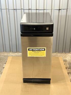 665.14723113 Kenmore Trash Compactor Used
