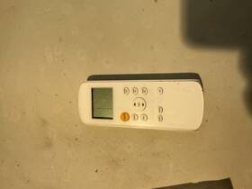 17317000a57495 Midea Appliance Remote Controller Rg52a1/bgef