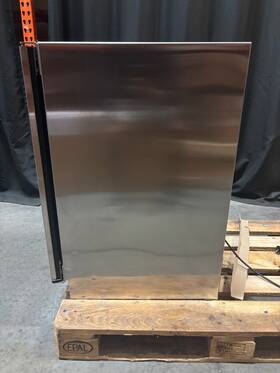 Hp24bs-3-3r Perlick 24 Inch Signature Series Beverage Ctr - Ss Glass Door 1612126032