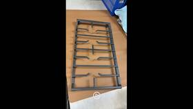Nx60t8711sg Samsung Dg94-03454a Oem Original Range Side Burner Grate Left -nx60t8711sg/aa