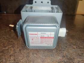 2m248j Toshiba Microwave Magnetron Fast Shipping Genuine Oem