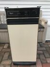 Tu8000 Whirlpool Undercounter Trash Compactor