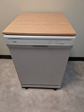 Wpd370pahw Whirlpool 3 Cycle 4 Option Portable Dishwasher Tall Tub E-star