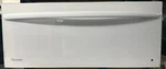 Thermador 27" White Warming Drawer - WD27UW. Fixed Price $270.00.