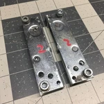 Dacor Oem Roller Hinge Receiver (set Of 2) 82851 - Tested #4. Fixed Price $94.95.