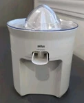 Braun Citromatic Auto Electric Citrus Juicer Model 4-979 MPZ22 Working Condition. Fixed Price $35.00.