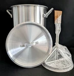 26QT King Kooker Heavy Duty Stock Pot With Turkey Stand, Lid Model 26PK. Fixed Price $99.99.