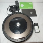 Roomba 890 Wi-fi Vacuum Cleaner & Charging Power Base Untested. Fixed Price $39.99.