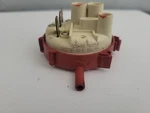 Washer Water Level Control/pressure Switch For Frigidaire P/n: 131273700 (used). Fixed Price $10.00.