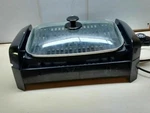 De'longhi Indoor Electric Grill Alfredo Healthy Non Stick With Lid Bg 35 Black. Fixed Price $49.99.