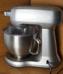 Breville BEM800XL Stand Mixer 5 Qt Die-cast Bowl Beater Whisk Dough Hook Tested. Fixed Price $229.99.