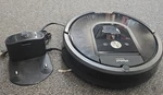 Irobot Roomba 891 Vacuum & Charger Wi-fi. Fixed Price $68.88.