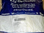New Frigidaire Right And Left Hinge, 5304409913 5304409912, Oem Pkg Lot. Fixed Price $30.99.