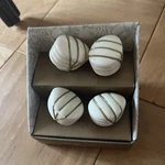 Bella Lux Set Of 4 Drawer Knobs, New. Fixed Price $16.36.