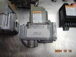 Honeywell VR8200H 1004 *removed From Damaged Cozy Unit*. Fixed Price $195.00.